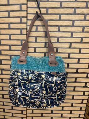 Fossil key per blue handbag